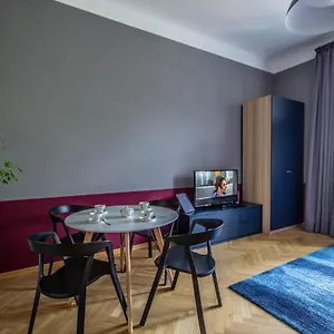 zkontrolujte dostupnost